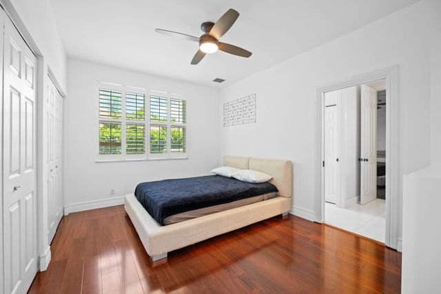 11371 NW 6th Street, Plantation, FL 33325