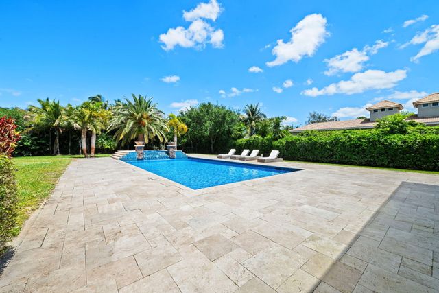 11371 NW 6th Street, Plantation, FL 33325