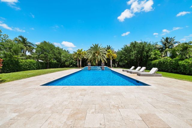 11371 NW 6th Street, Plantation, FL 33325