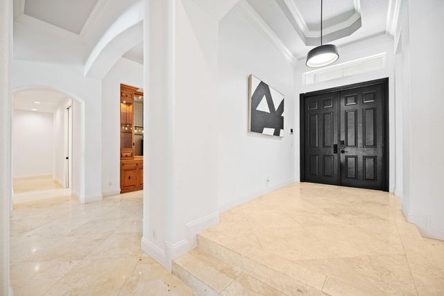 11371 NW 6th Street, Plantation, FL 33325