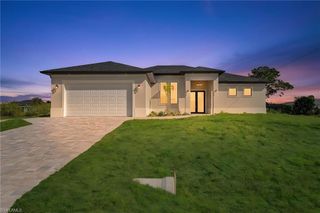 411 NE 25th ST, Cape Coral, FL 33909