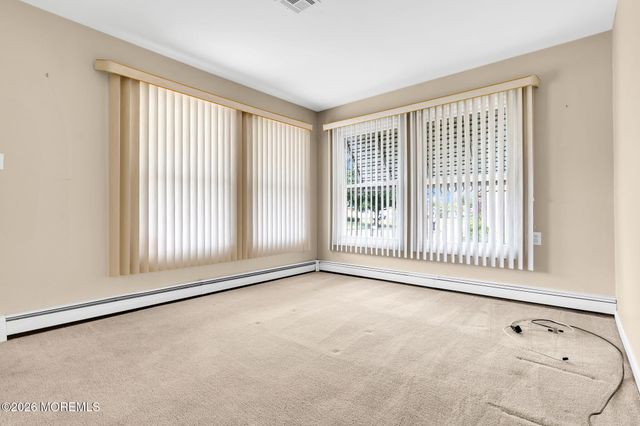 62 Biabou Drive, Toms River, NJ 08757