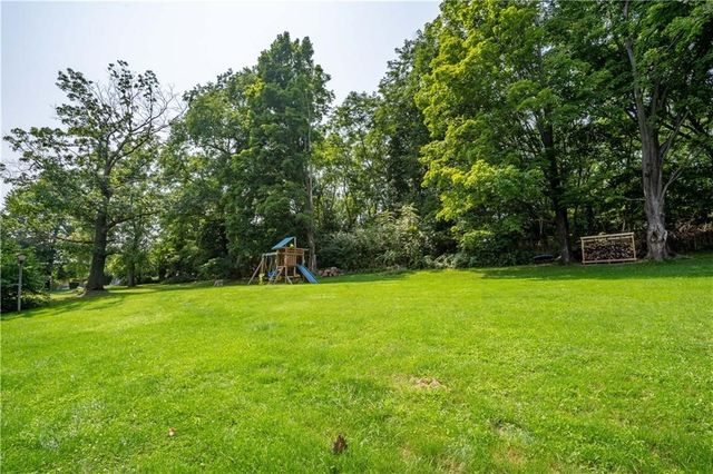 4852 West lake, Geneva Town, NY 14456