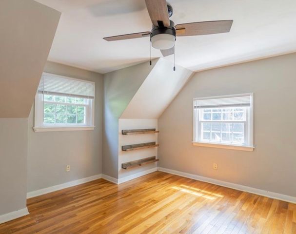 4852 West lake, Geneva Town, NY 14456