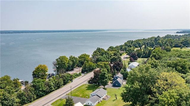 4852 West lake, Geneva Town, NY 14456