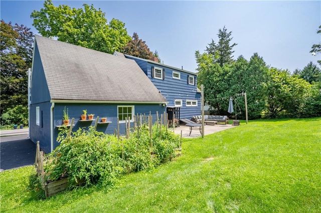 4852 West lake, Geneva Town, NY 14456