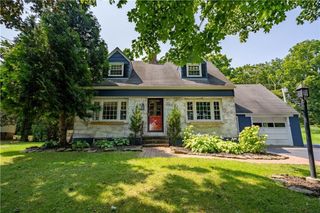 4852 West lake, Geneva Town, NY 14456