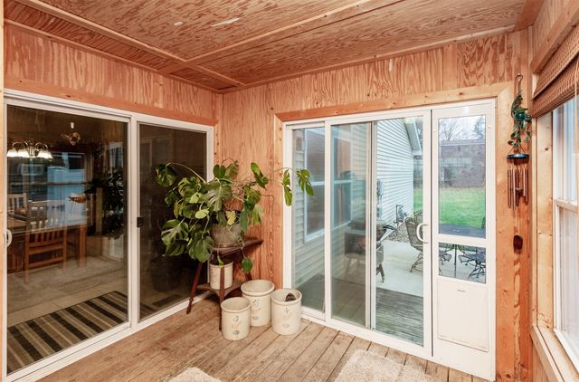 107 Centennial Drive, Huxley, IA 50124