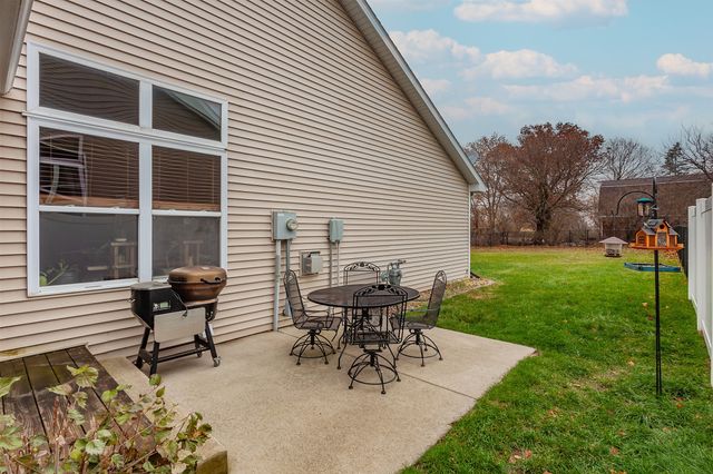 107 Centennial Drive, Huxley, IA 50124