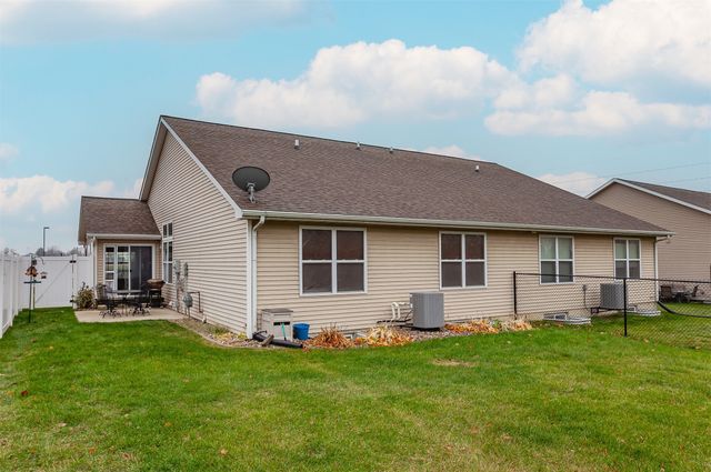 107 Centennial Drive, Huxley, IA 50124