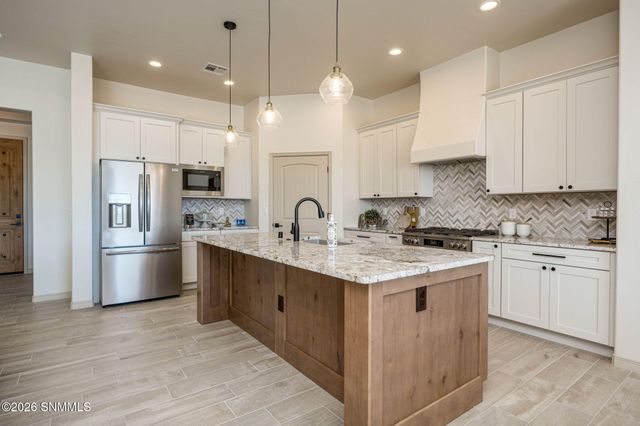 716 Basha Arc, Las Cruces, NM 88005