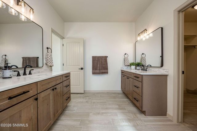 716 Basha Arc, Las Cruces, NM 88005