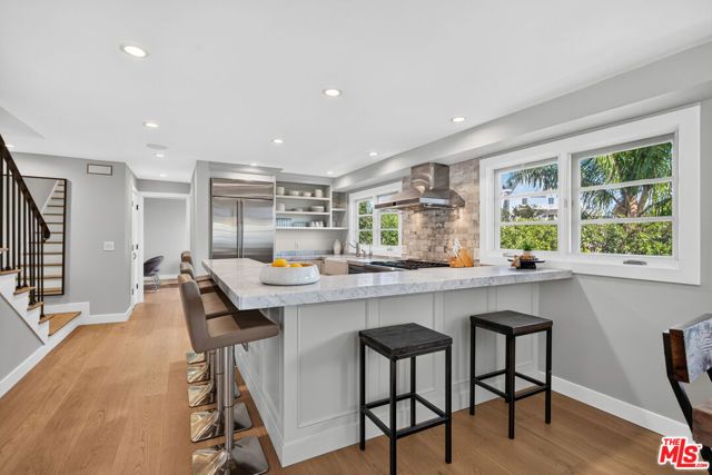 8276 Woodshill Trail, Los Angeles, CA 90069