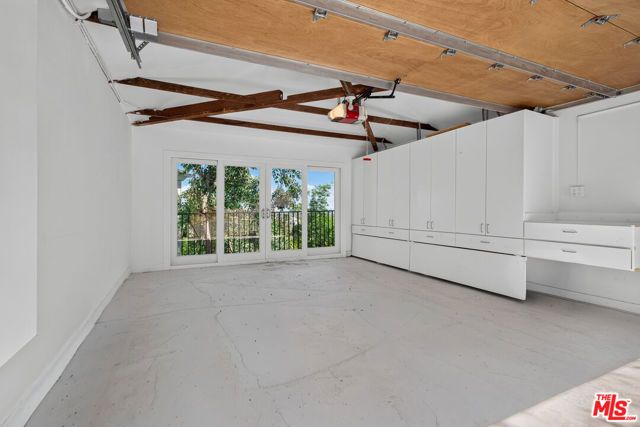 8276 Woodshill Trail, Los Angeles, CA 90069