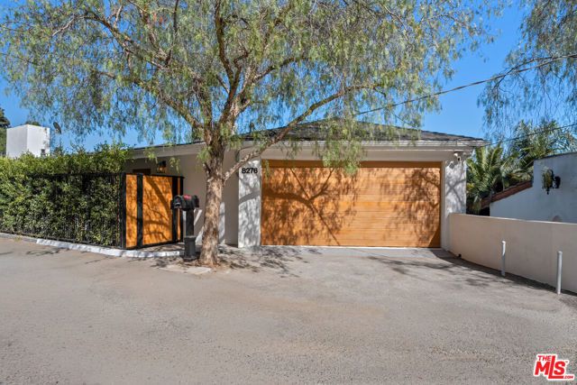 8276 Woodshill Trail, Los Angeles, CA 90069