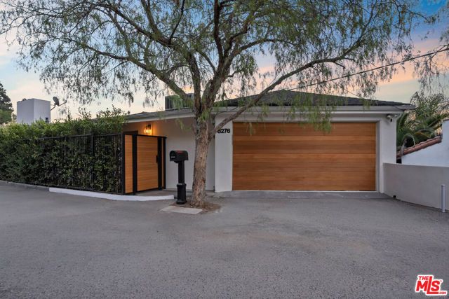 8276 Woodshill Trail, Los Angeles, CA 90069