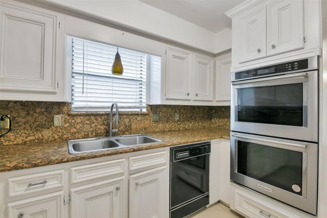 3919 Badger Forest Drive, Houston, TX 77088