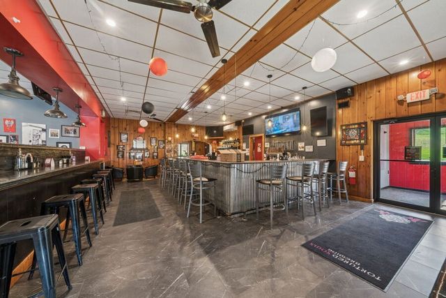 715 Craigdell Rd, Murrysville, PA 15068