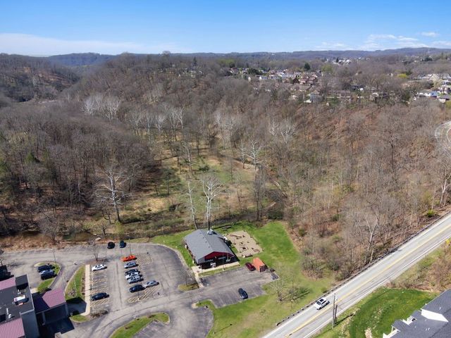 715 Craigdell Rd, Murrysville, PA 15068