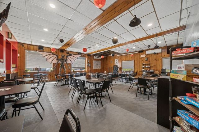 715 Craigdell Rd, Murrysville, PA 15068
