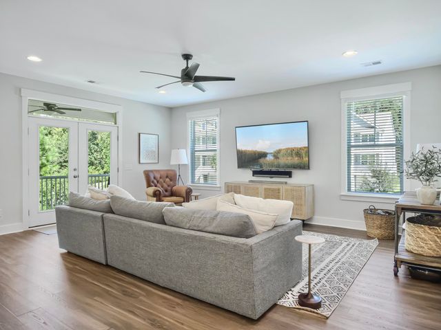 3734 Sandy Gate Lane, Mount Pleasant, SC 29466