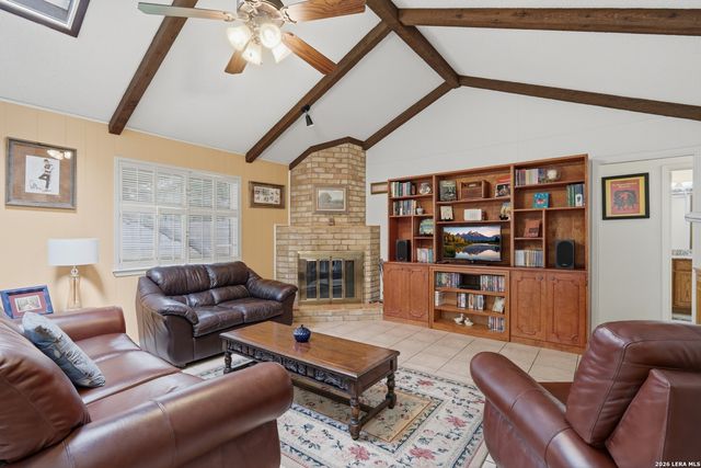 4519 Maybrook Woods, San Antonio, TX 78249