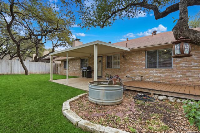 4519 Maybrook Woods, San Antonio, TX 78249