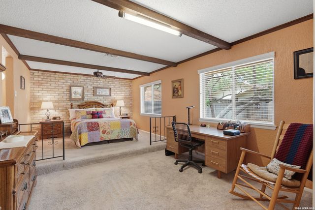 4519 Maybrook Woods, San Antonio, TX 78249