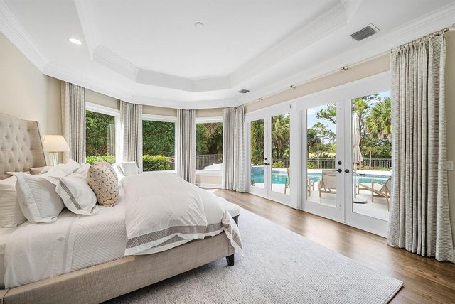 13201 Oakmeade, Palm Beach Gardens, FL 33418