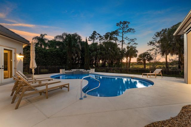 13201 Oakmeade, Palm Beach Gardens, FL 33418