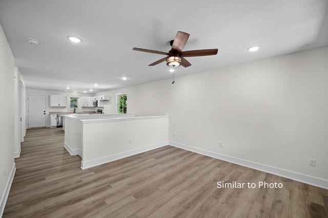 2532 Onawa Street, Des Moines, IA 50317