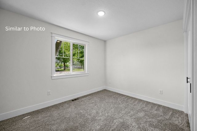 2532 Onawa Street, Des Moines, IA 50317