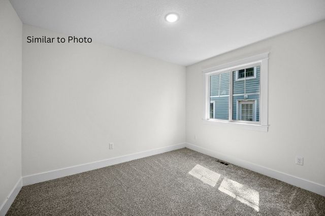 2532 Onawa Street, Des Moines, IA 50317