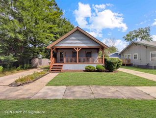 1608 N Oakley Street, Saginaw, MI 48602
