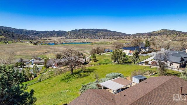 23841 Dart Drive, Tehachapi, CA 93561