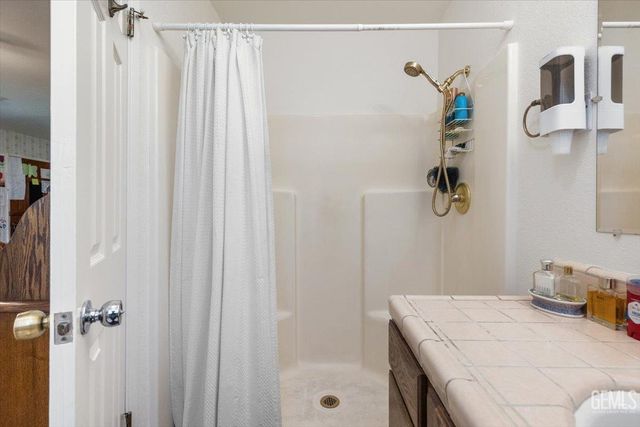 23841 Dart Drive, Tehachapi, CA 93561