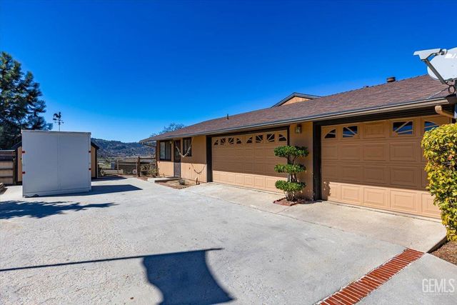 23841 Dart Drive, Tehachapi, CA 93561
