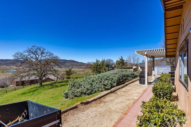 23841 Dart Drive, Tehachapi, CA 93561
