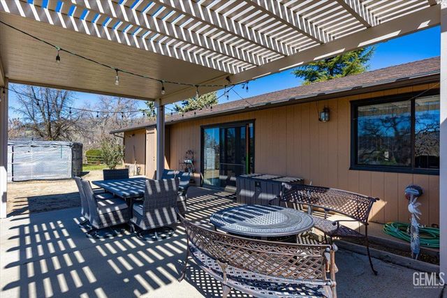 23841 Dart Drive, Tehachapi, CA 93561