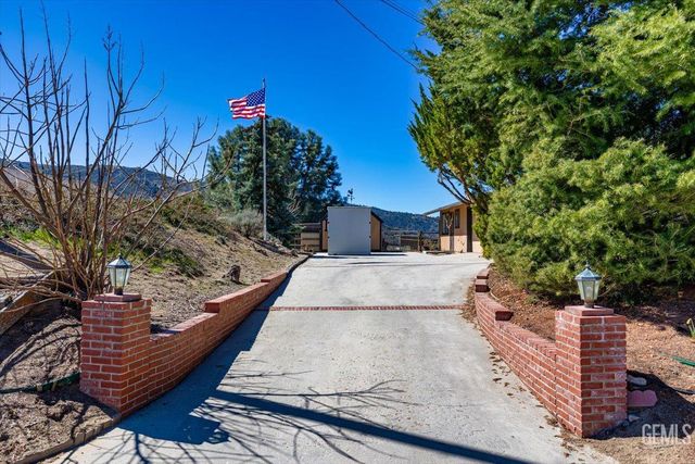 23841 Dart Drive, Tehachapi, CA 93561