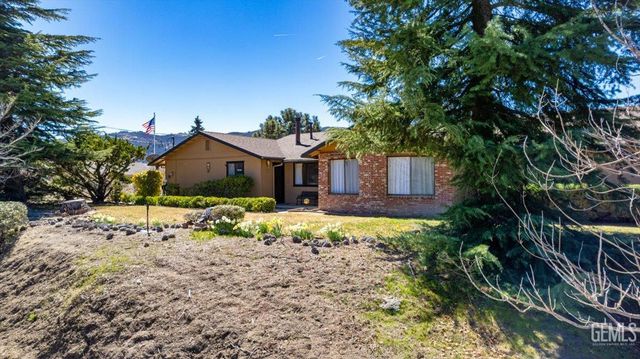 23841 Dart Drive, Tehachapi, CA 93561