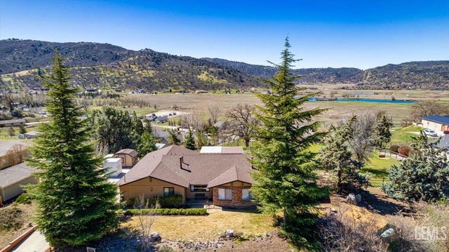 23841 Dart Drive, Tehachapi, CA 93561