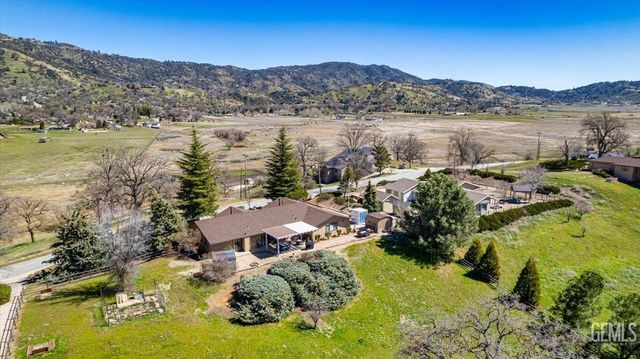 23841 Dart Drive, Tehachapi, CA 93561