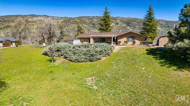 23841 Dart Drive, Tehachapi, CA 93561