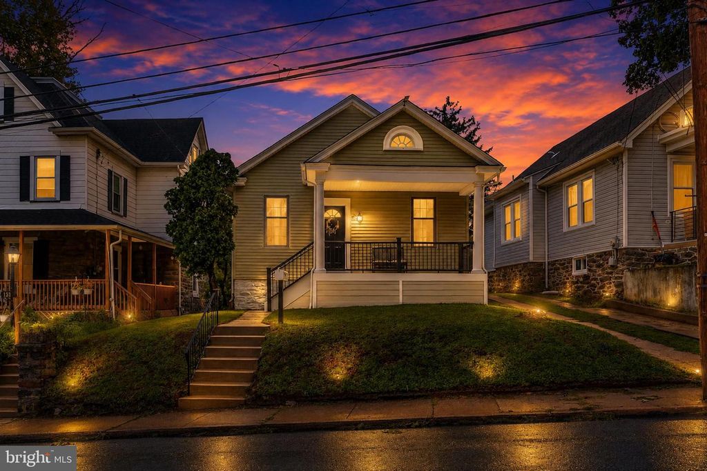 129 OLD SOLDIERS RD, CHELTENHAM, PA 19012 — exterior
