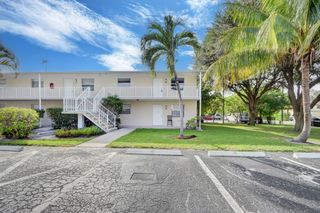 1733 3rd Avenue N 24, Lake Worth, FL 33460