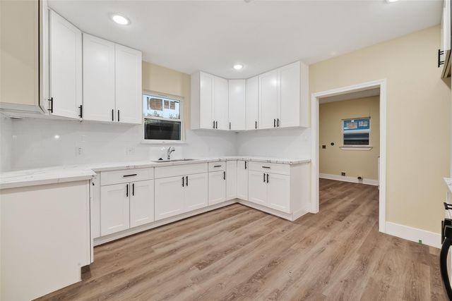 2725 Avenue F, Rosenberg, TX 77471