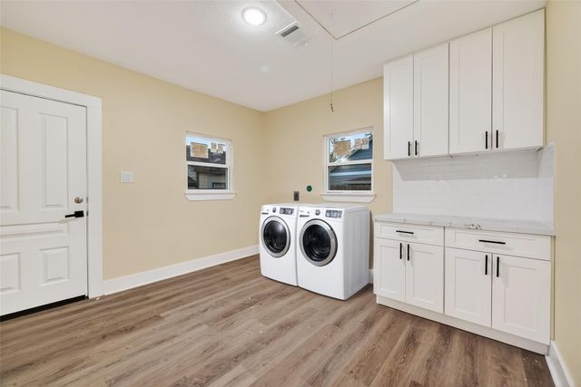 2725 Avenue F, Rosenberg, TX 77471