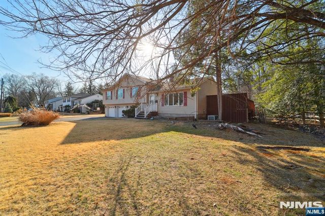 324 Brook Street, Harrington Park, NJ 07640
