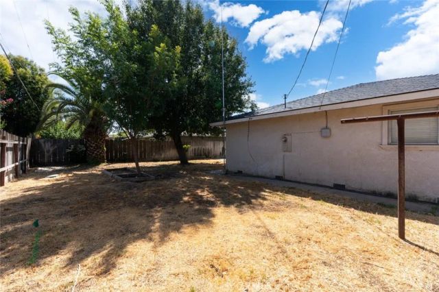 2668 10th Avenue, Merced, CA 95340